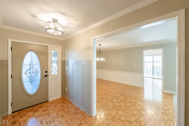 $442,500 | 12482 Charing Cross Road, Carmel, IN 46033