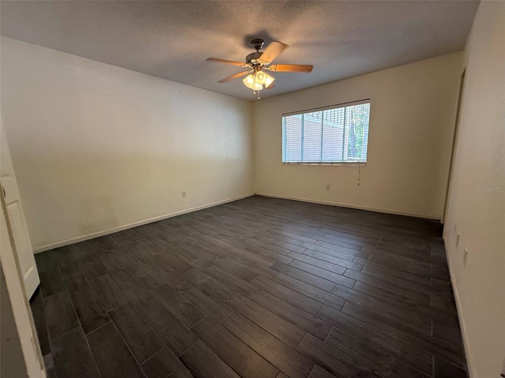 507 Northwest 39th Road, Unit 102 Gainesville, FL 32607 - Photo 7 of 11 Gallery Image 7