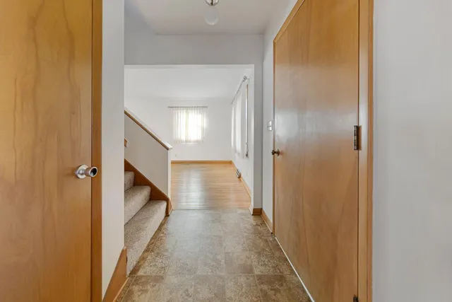 $285,000 | 453 11th Street Southwest, Faribault, MN 55021