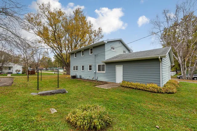 $285,000 | 453 11th Street Southwest, Faribault, MN 55021