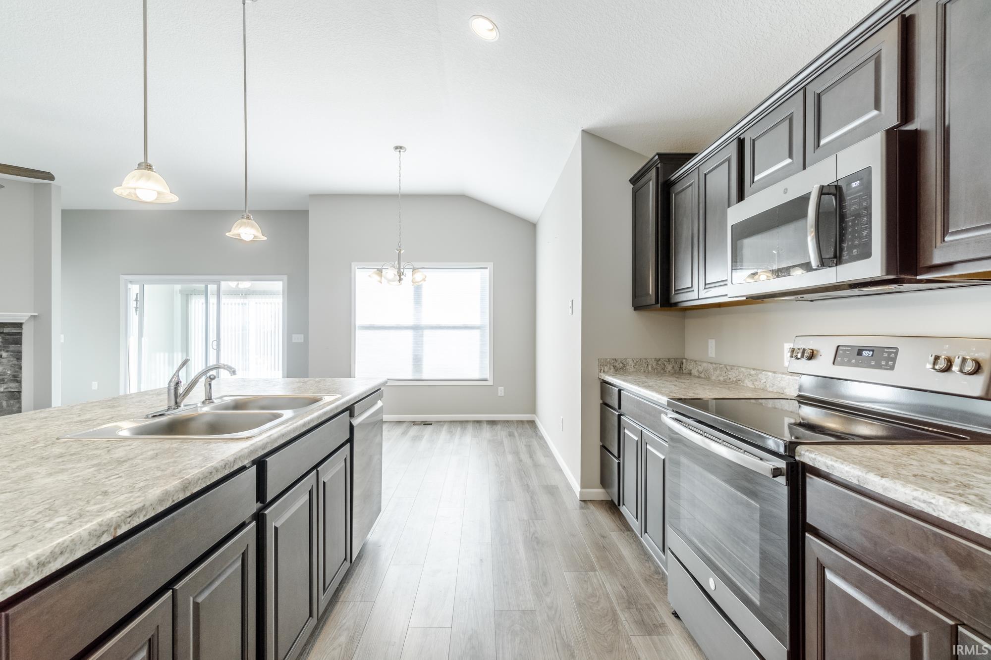 2120 Cedar Ridge Cove Fort Wayne, IN 46818 - Photo 12 of 33 Gallery Image 12