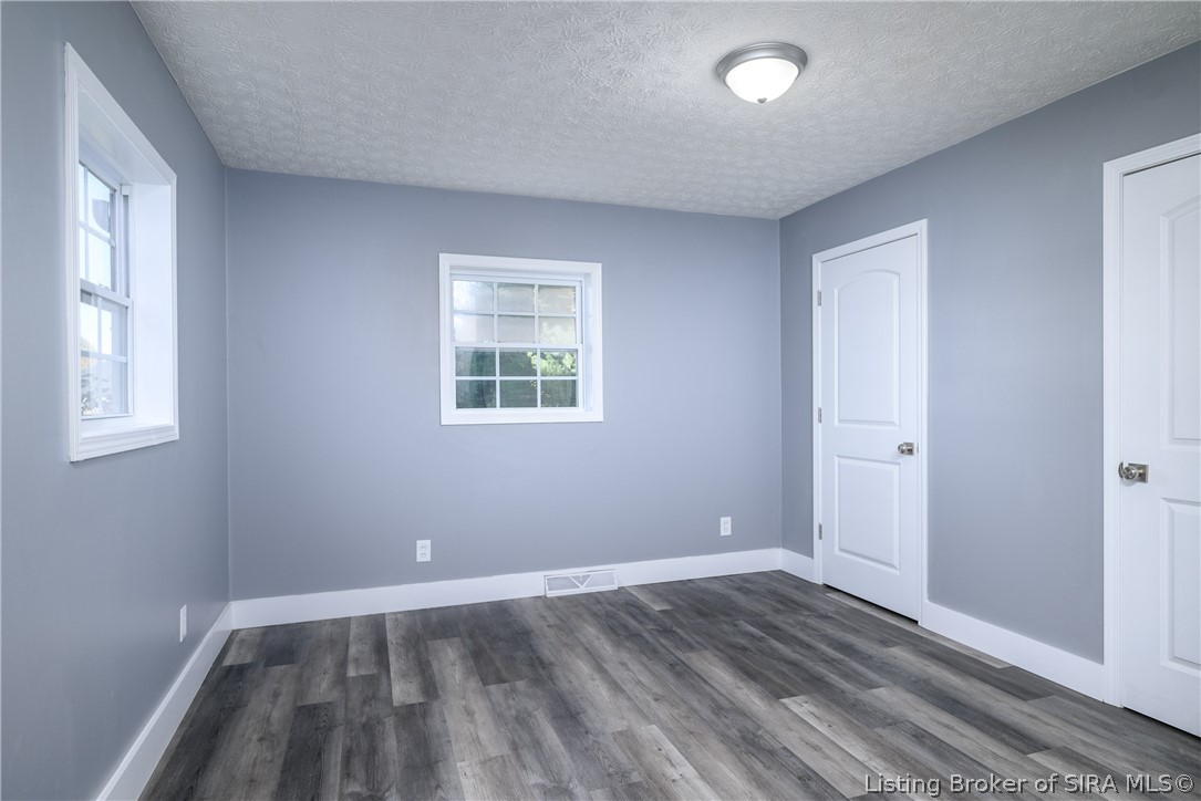 4515 Payne Koehler Road New Albany, IN 47150 - Photo 15 of 27