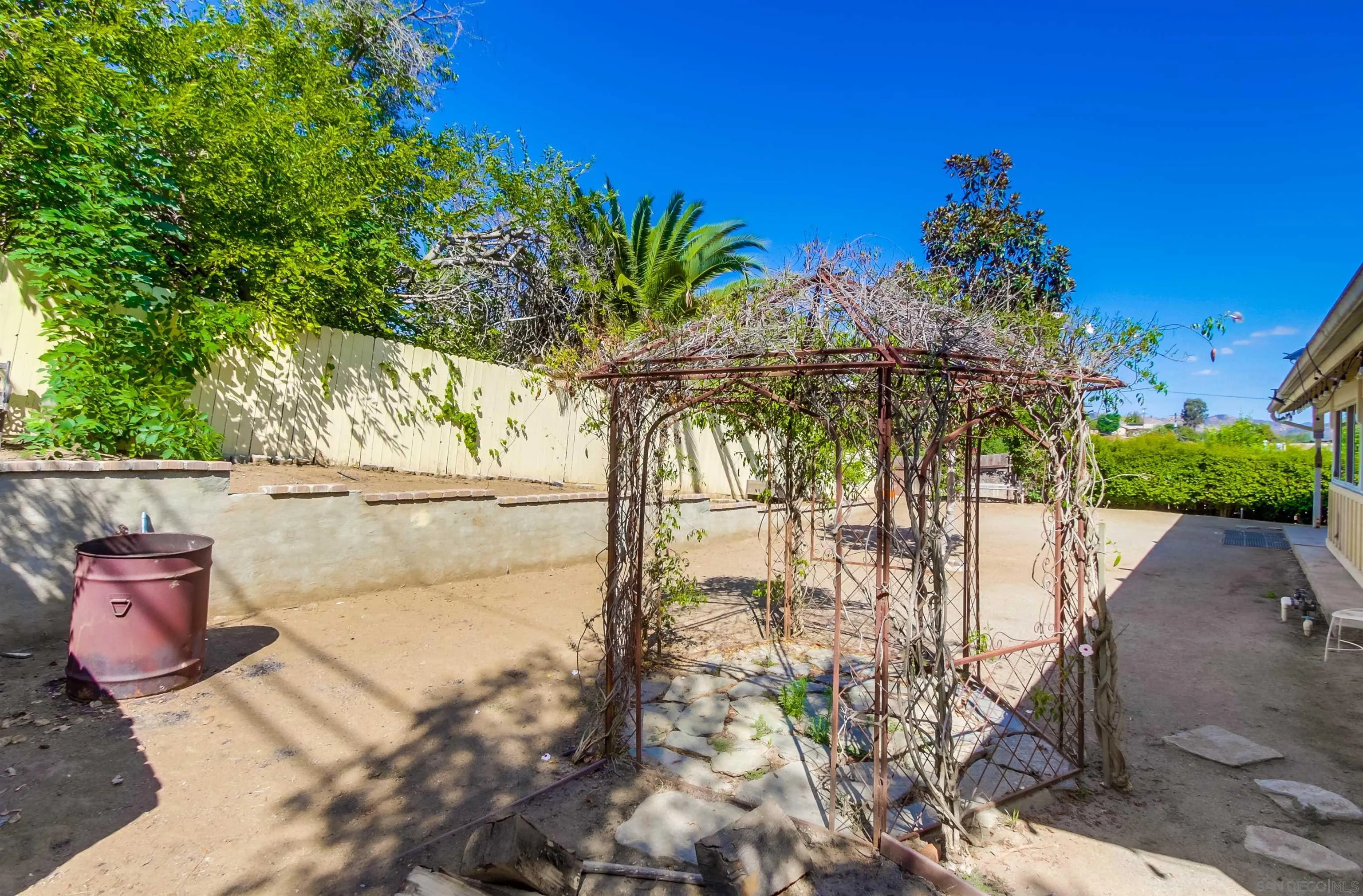 710 Ceramic Lane Fallbrook, CA 92028 - Photo 15 of 16 Gallery Image 15