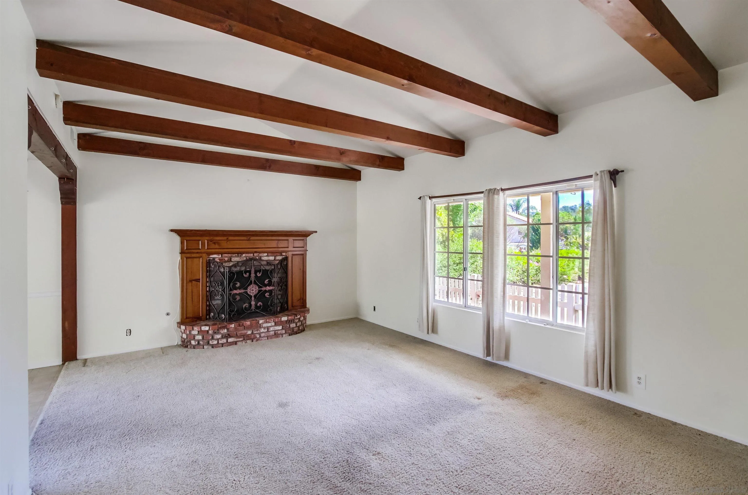 710 Ceramic Lane Fallbrook, CA 92028 - Photo 3 of 16 Gallery Image 3