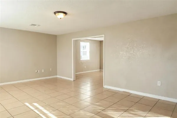 $1,995 | 1105 West Nassau Street, Tampa, FL 33607