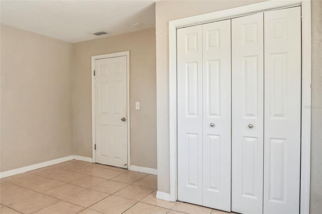 1105 West Nassau Street Tampa, FL 33607 - Photo 20 of 22 a view of an empty room