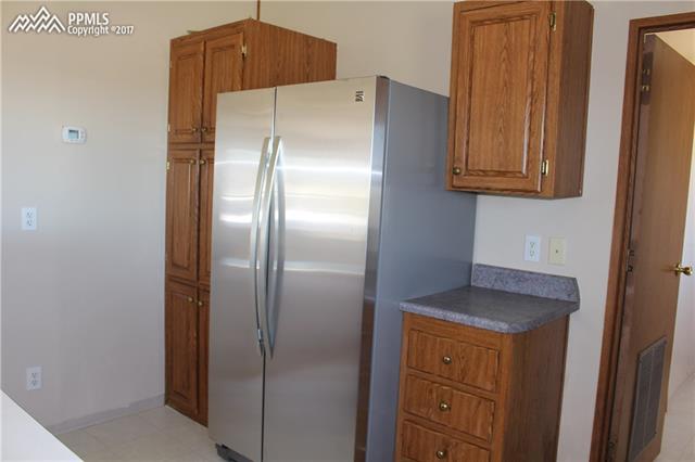 1225 Houseman Road Colorado Springs, CO 80930 - Photo 7 of 24 Gallery Image 7