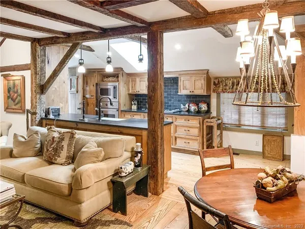 $3,900 | 198 Ramapoo Road, Unit A, Ridgefield, CT 06877