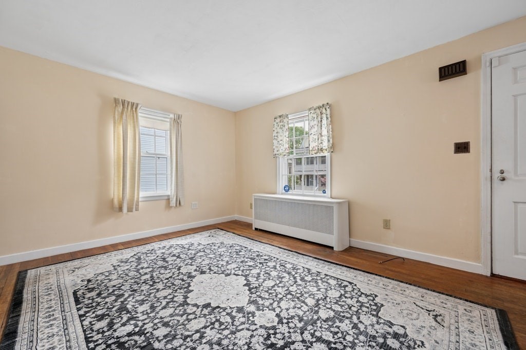 24 Falmouth Street Worcester, MA 01607 - Photo 9 of 28