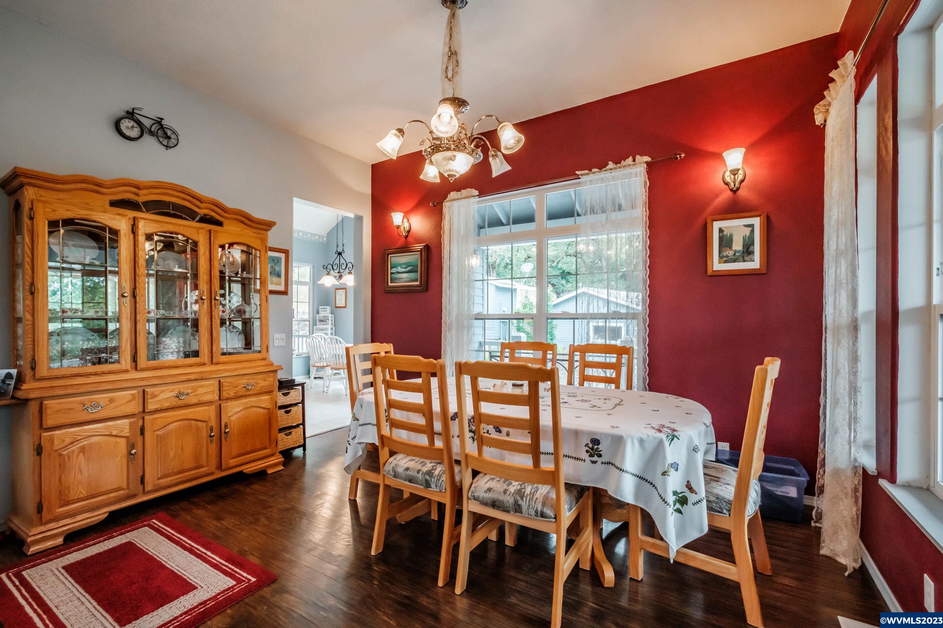 30906 Pineway Road Lebanon, OR 97355 - Photo 8 of 40 Gallery Image 8