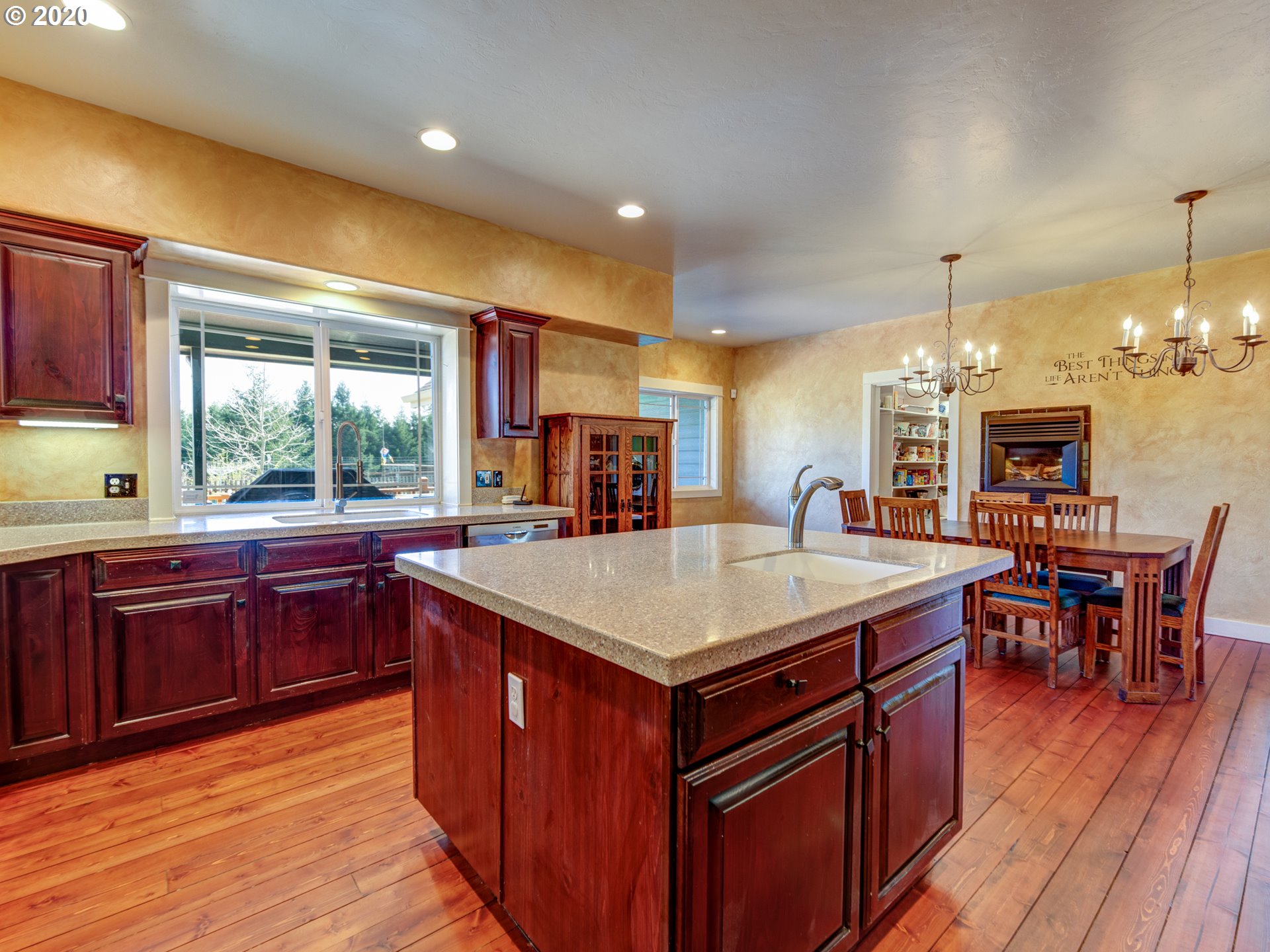 25968 Fleck Road Veneta, OR 97487 - Photo 5 of 32 Gallery Image 5