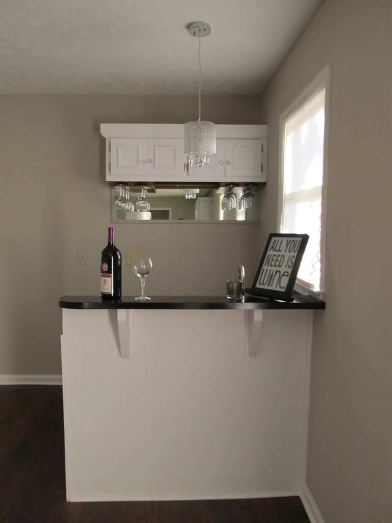 654 Moye Road Columbus, GA 31907 - Photo 20 of 37 Bar