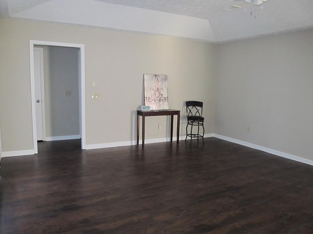 654 Moye Road Columbus, GA 31907 - Photo 8 of 37 Great room view from door