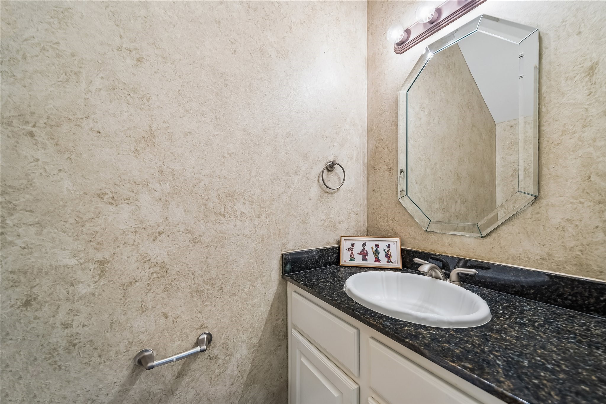 1950 Gentryside Drive Houston, TX 77077 - Photo 10 of 20