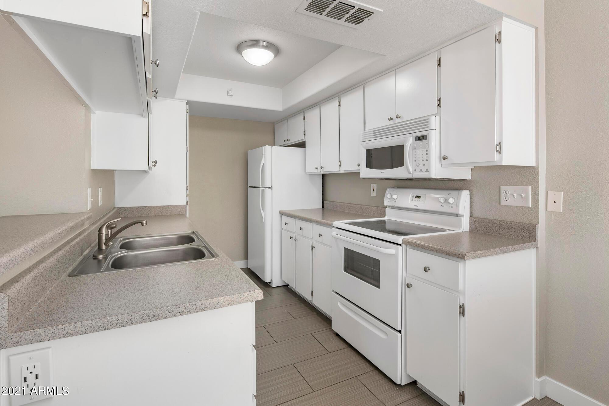 13238 North 3rd Way Phoenix, AZ 85022 - Photo 5 of 19 Photo #5