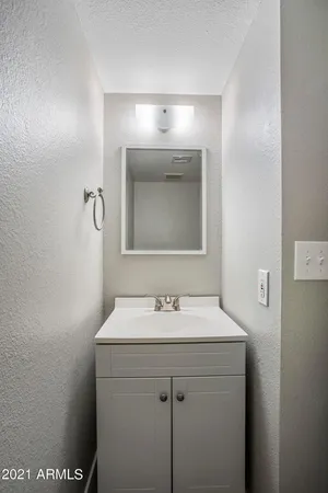 $1,650 | 13238 North 3rd Place, Phoenix, AZ 85022