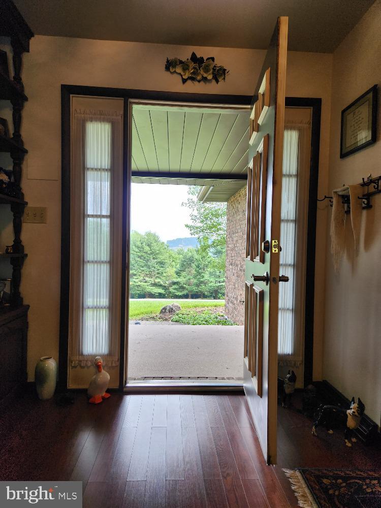 324 Miller Road Reading, PA 19608 - Photo 3 of 47 Front Entrance