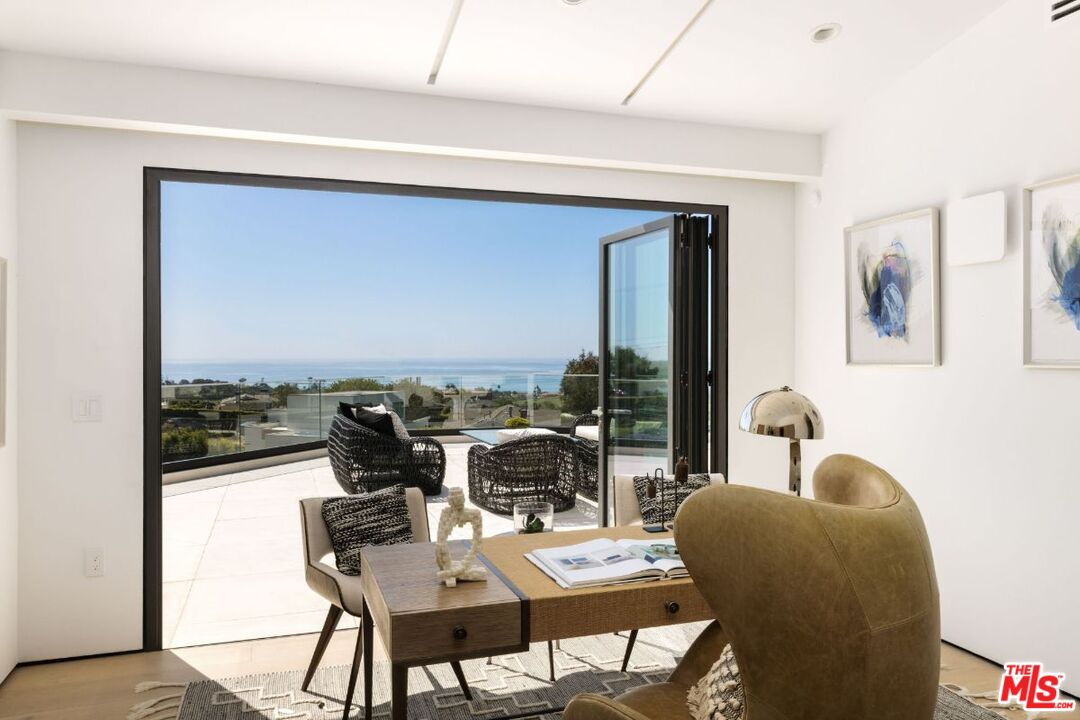 29600 Harvester Road Malibu, CA 90265 - Photo 22 of 26