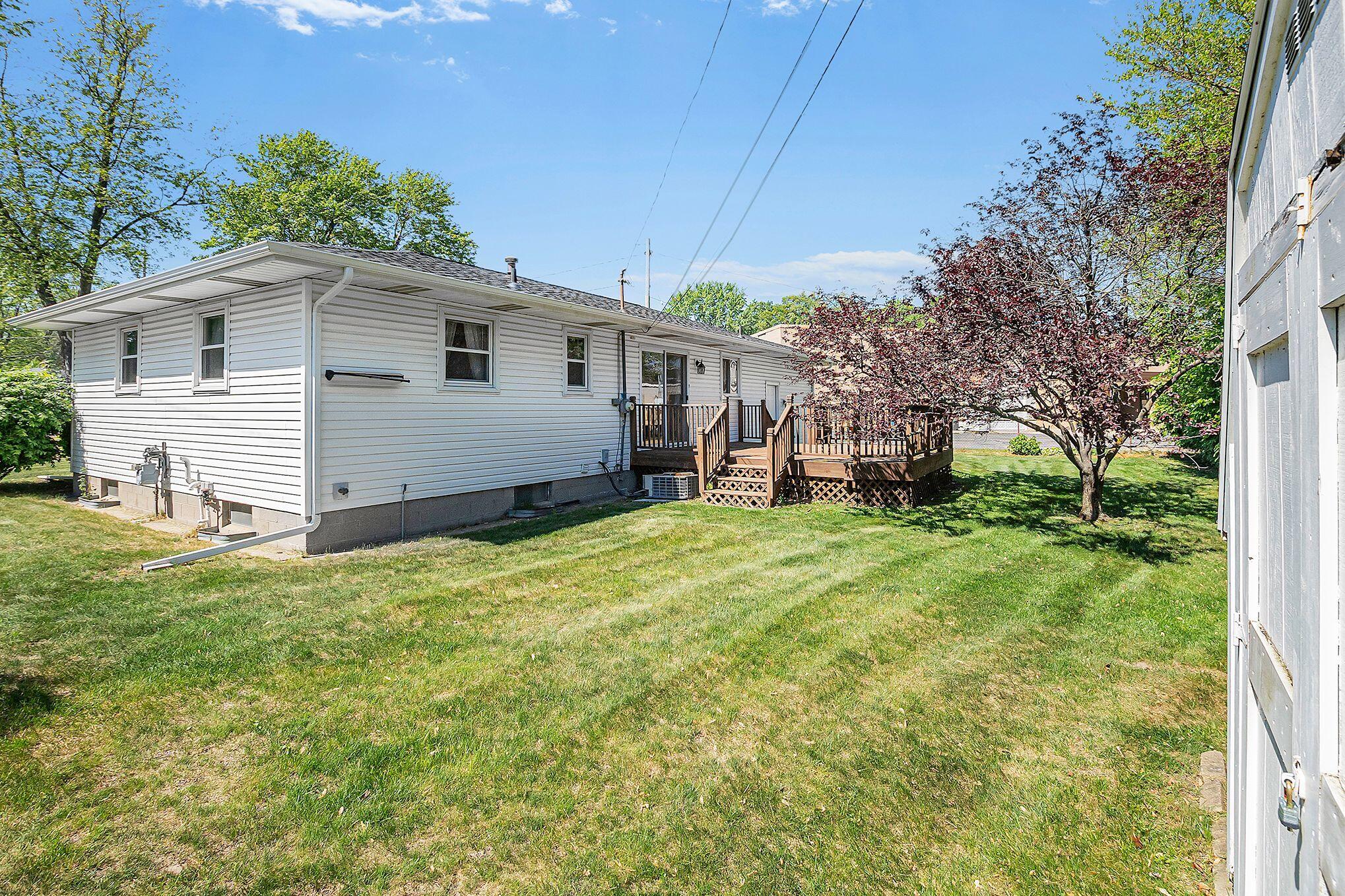 1467 Colonial Road Roosevelt Park, MI 49441 - Photo 29 of 41 1467 27