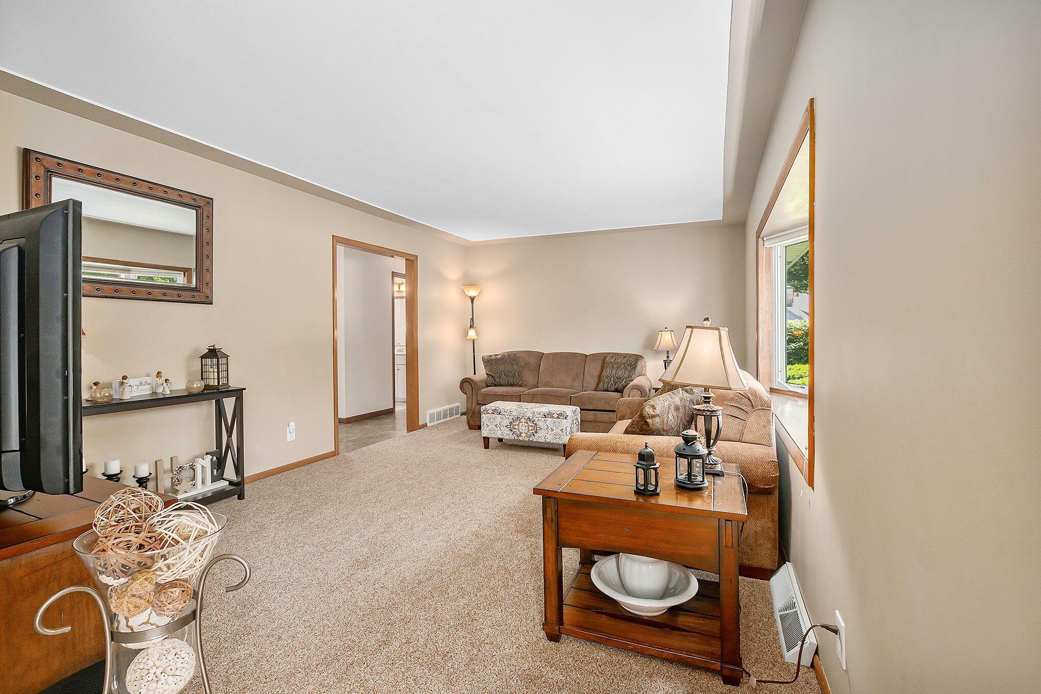 1467 Colonial Road Roosevelt Park, MI 49441 - Photo 8 of 41 1467 3