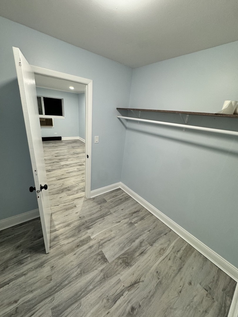 830 East Old Willow Road, Unit 8107 Mount Prospect, IL 60070 - Photo 10 of 18 Gallery Image 10