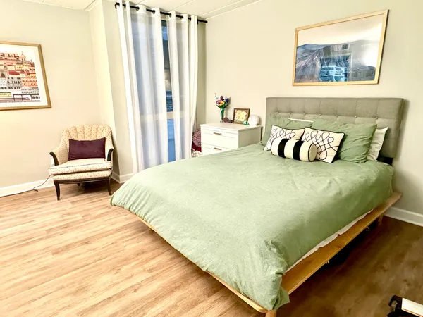 $3,500 | 651 West Sheridan Road, Unit 3C, Chicago, IL 60613