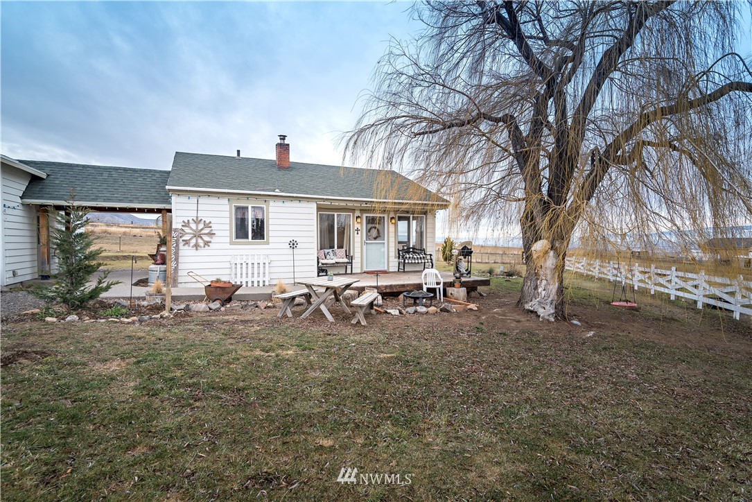 1461 Harold Road Ellensburg, WA 98926 - Photo 5 of 28 Gallery Image 5