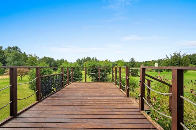 $599,900 | W5611 Gravelly Brook Road, Porterfield, WI 54159