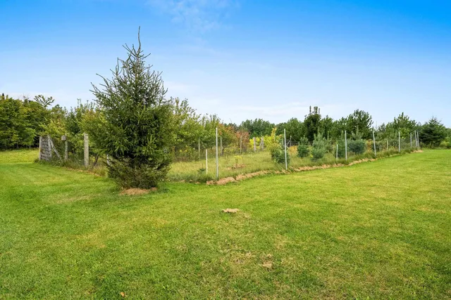 $599,900 | W5611 Gravelly Brook Road, Porterfield, WI 54159