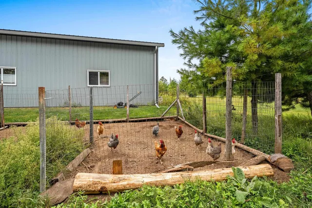 $599,900 | W5611 Gravelly Brook Road, Porterfield, WI 54159