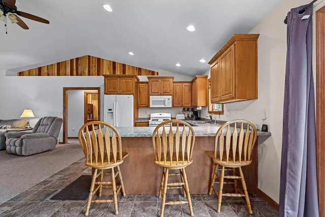 $599,900 | W5611 Gravelly Brook Road, Porterfield, WI 54159