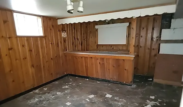 $71,900 | 14309 S Lane, Riverdale, IL 60827