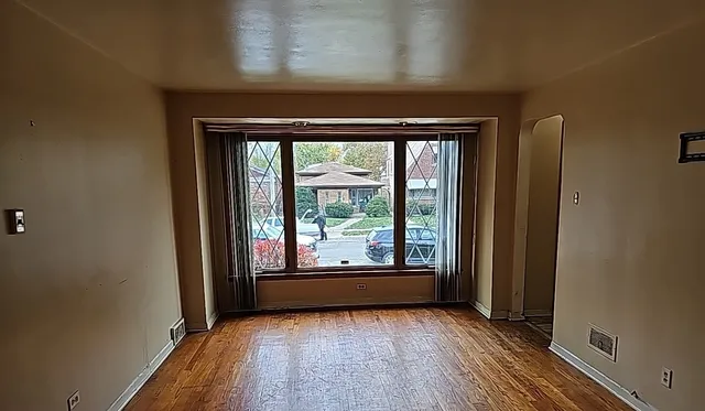 $71,900 | 14309 S Lane, Riverdale, IL 60827