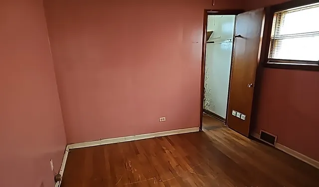 $71,900 | 14309 S Lane, Riverdale, IL 60827