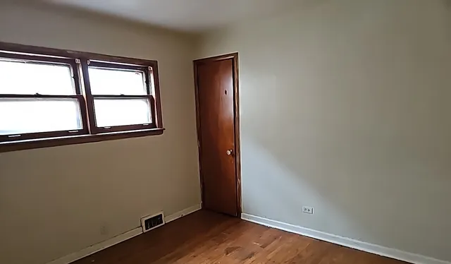 $71,900 | 14309 S Lane, Riverdale, IL 60827