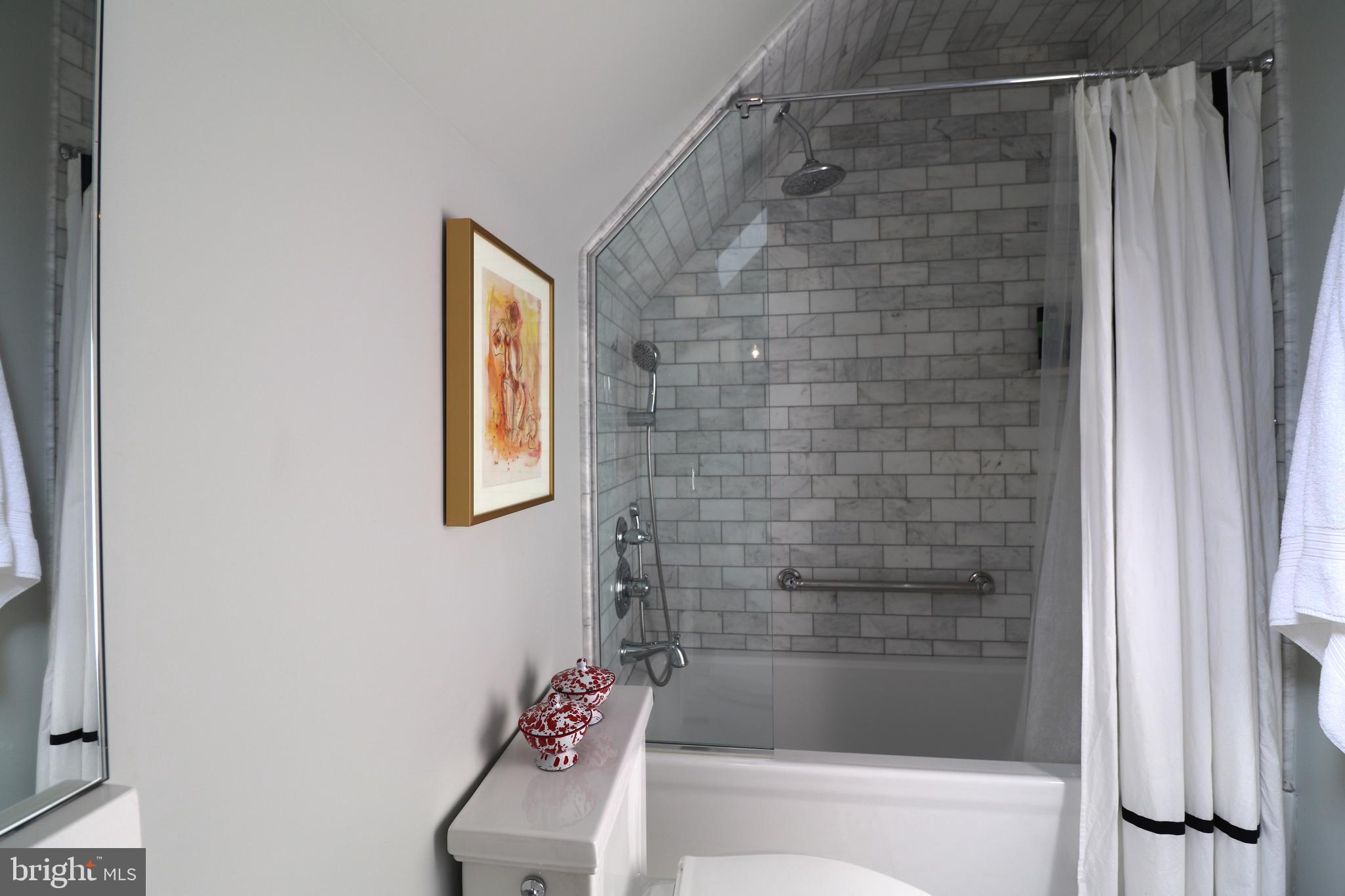 1400 Ritchie Court Annapolis, MD 21401 - Photo 25 of 58 Hall Bath