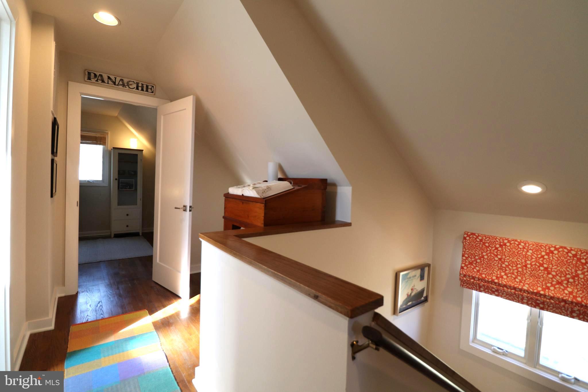 1400 Ritchie Court Annapolis, MD 21401 - Photo 26 of 58 Hallway