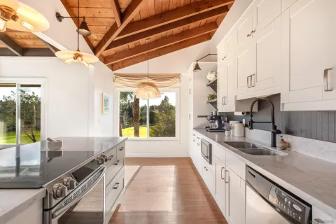 $979,000 | 11947 Bajada Road, San Diego, CA 92128