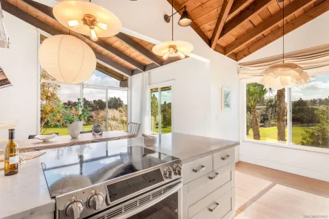 $979,000 | 11947 Bajada Road, San Diego, CA 92128