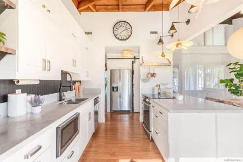 $979,000 | 11947 Bajada Road, San Diego, CA 92128