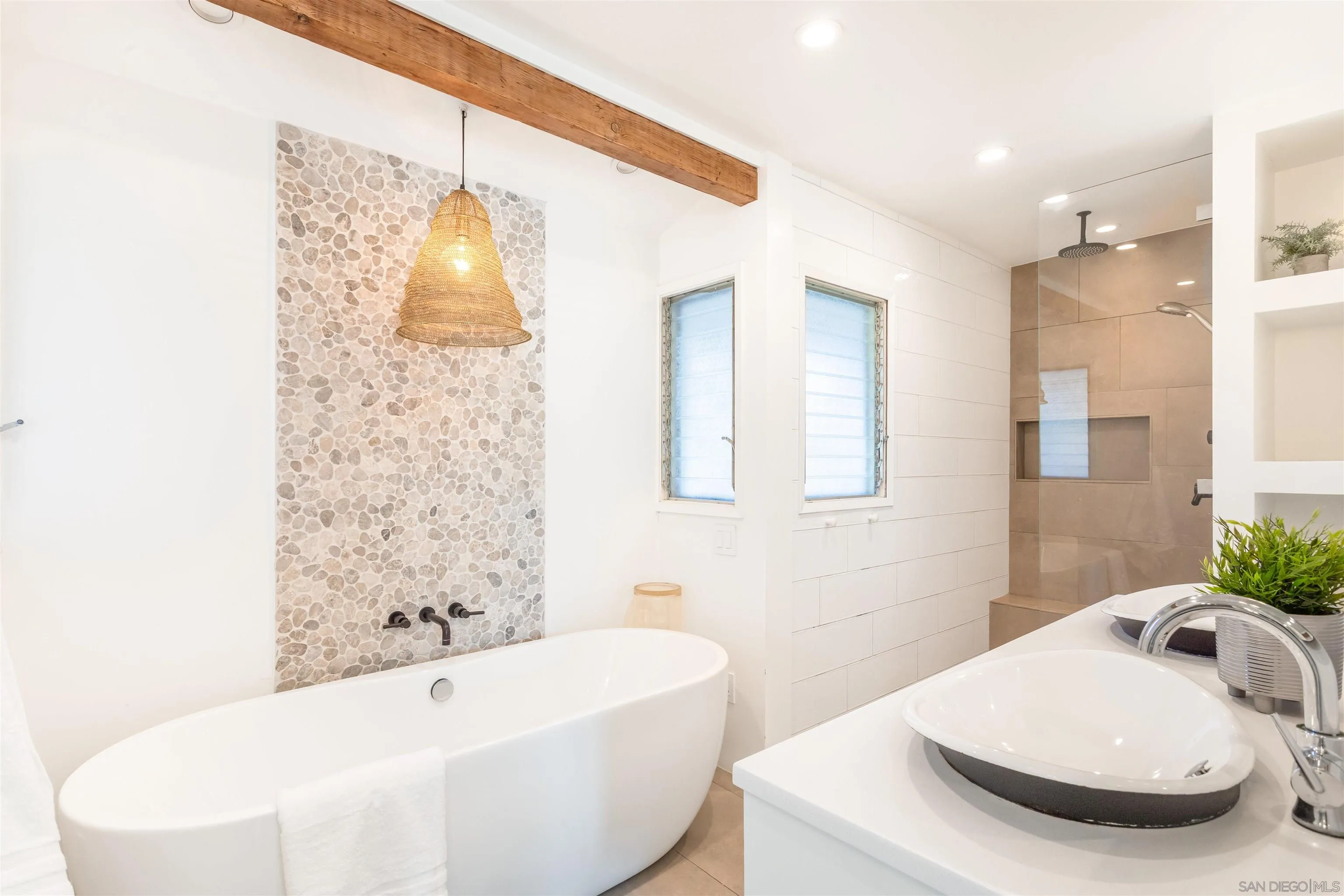 11947 Bajada Road San Diego, CA 92128 - Photo 24 of 46