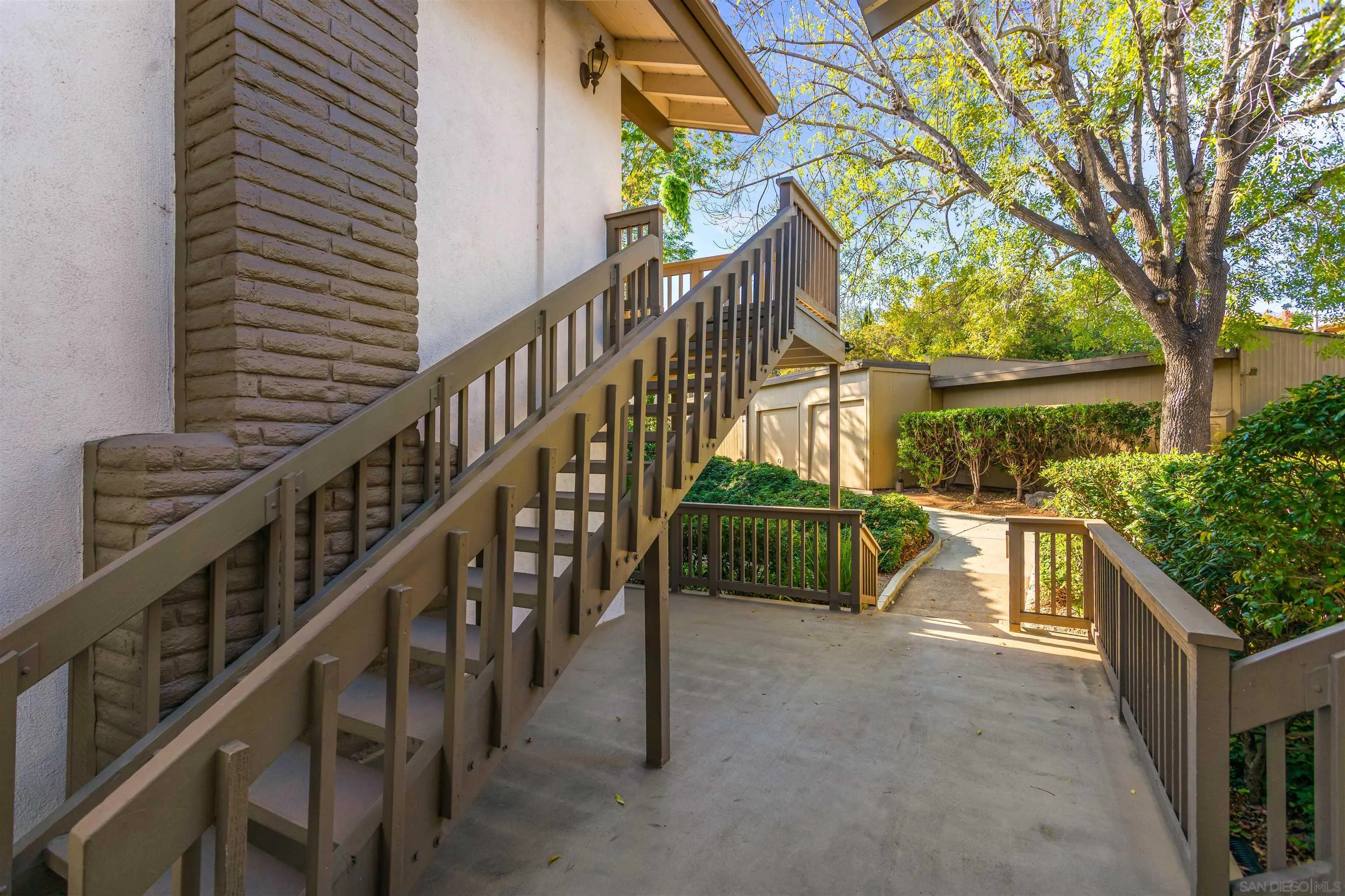 11947 Bajada Road San Diego, CA 92128 - Photo 35 of 47