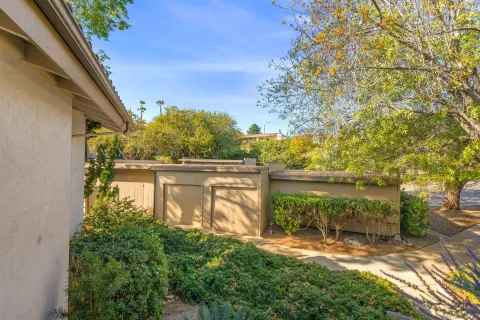 $979,000 | 11947 Bajada Road, San Diego, CA 92128