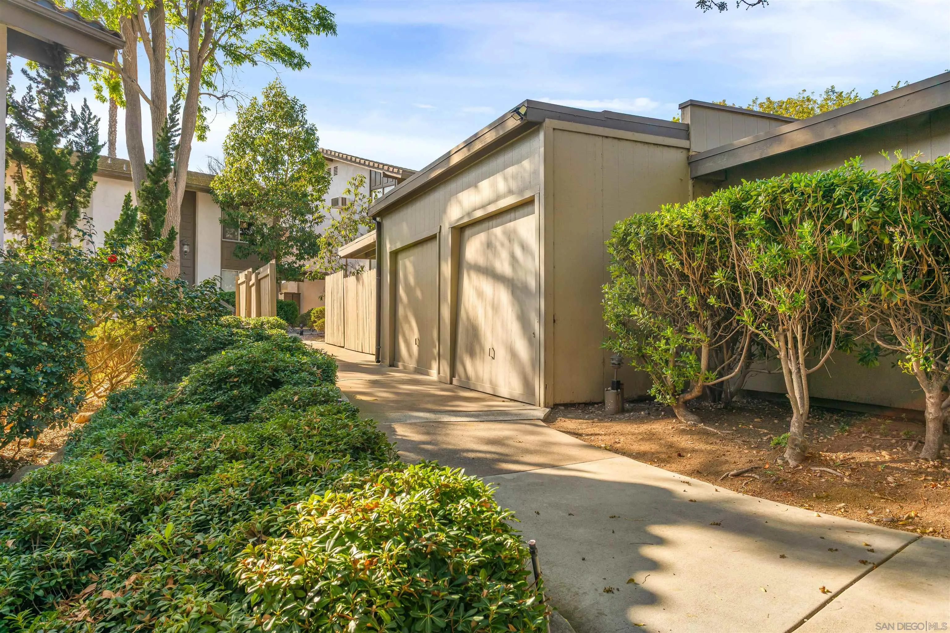 11947 Bajada Road San Diego, CA 92128 - Photo 37 of 46