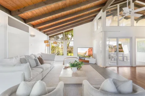 $979,000 | 11947 Bajada Road, San Diego, CA 92128