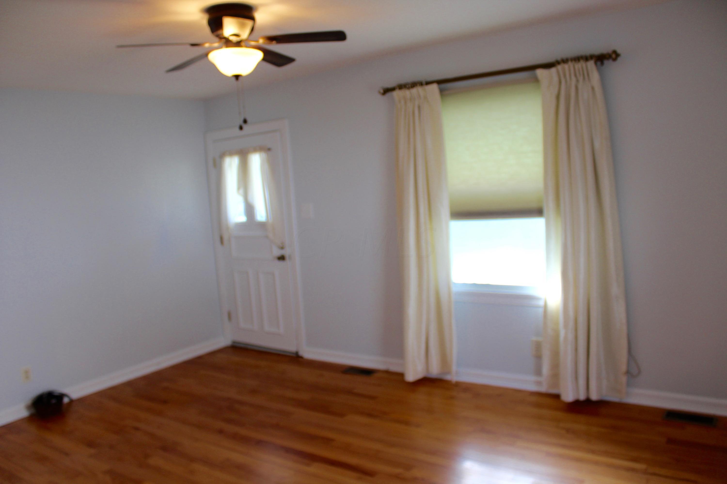 726 Rutter Avenue Lancaster, OH 43130 - Photo 5 of 35 Gallery Image 5