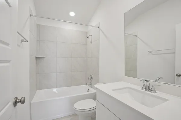 $1,875 | 18726 Timber Gln Drive, Montgomery, TX 77316