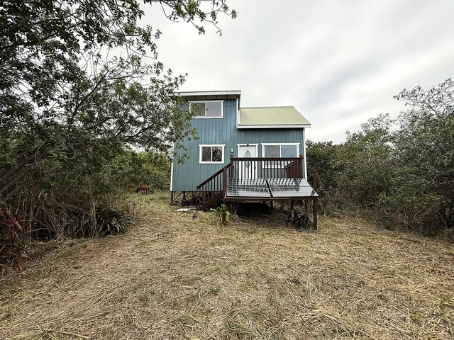 $155,000 | 94-6342 Makai Street, Naalehu, HI 96772