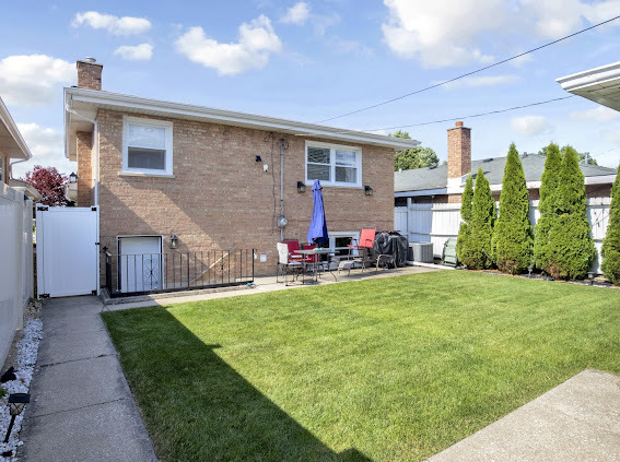 4339 West 83rd Street Chicago, IL 60652 - Photo 24 of 27