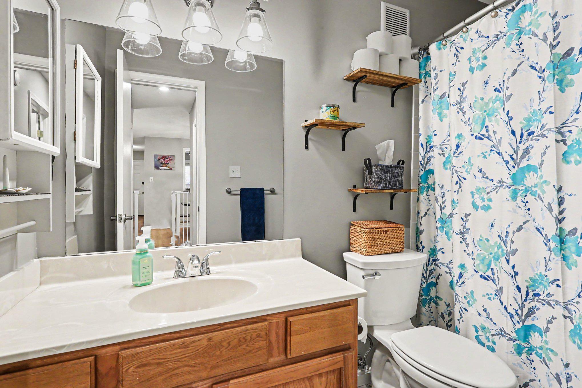 Bathroom with combo tub/shower